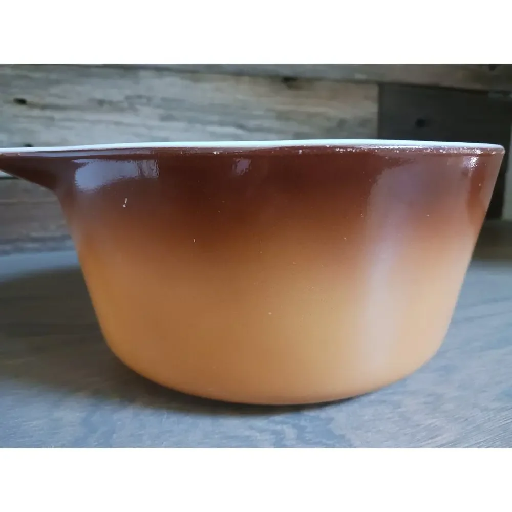 VINTAGE PYREX 1 1/2 QUART 474-B OLD ORCHARD BROWN OMBRE CASSEROLE DISH NO LID